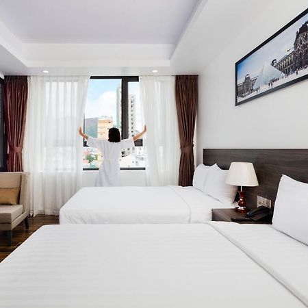 La Casa Hotel Nha Trang Exteriör bild