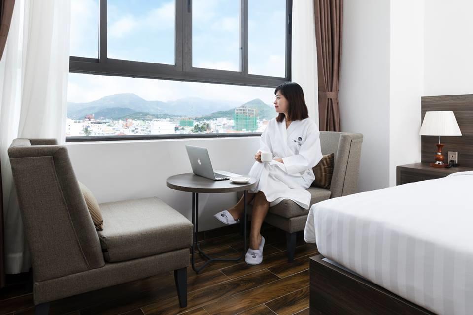 La Casa Hotel Nha Trang Exteriör bild
