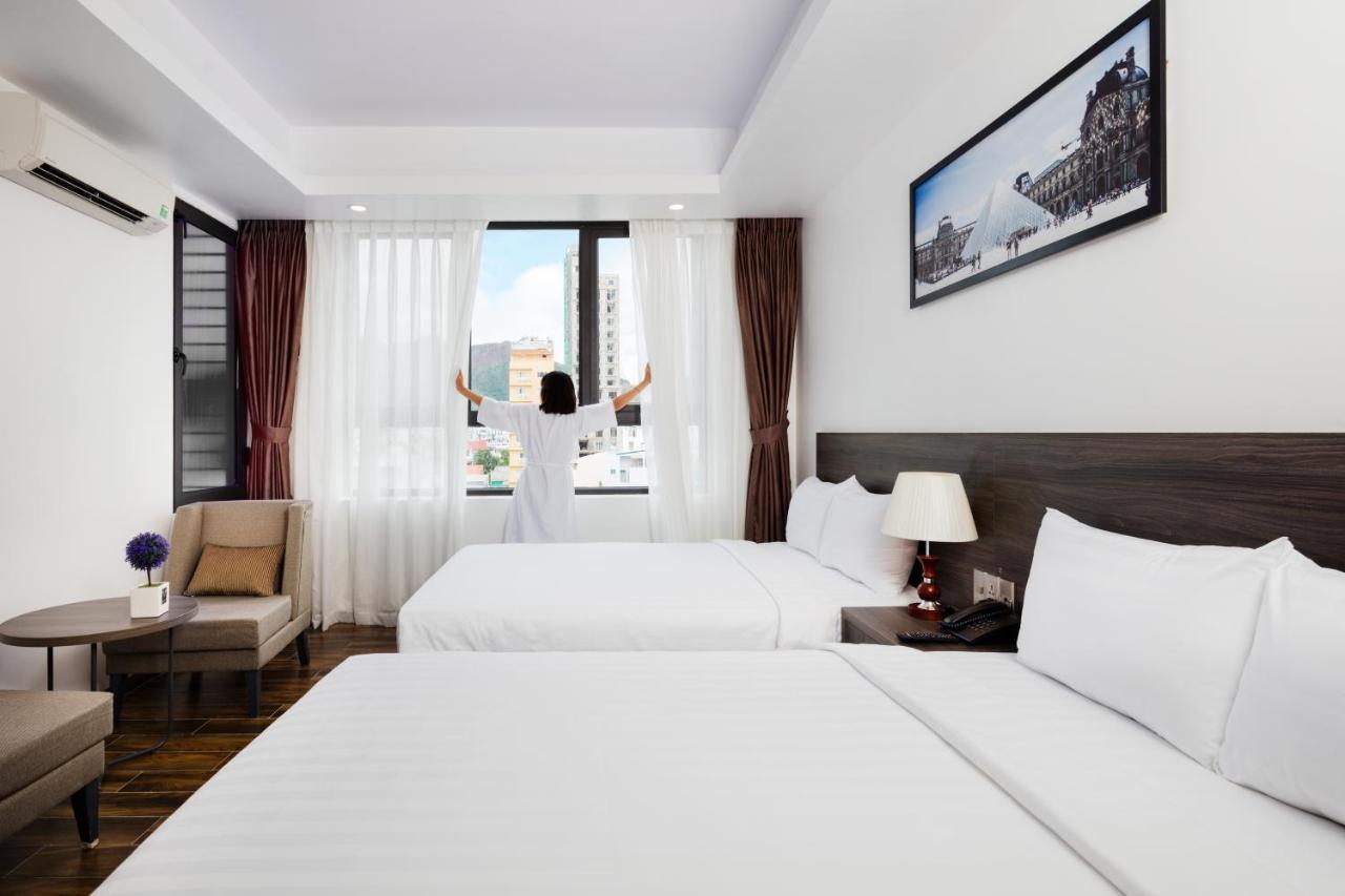 La Casa Hotel Nha Trang Exteriör bild