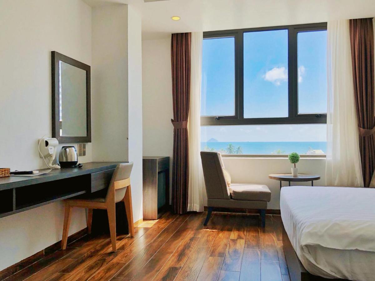 La Casa Hotel Nha Trang Exteriör bild